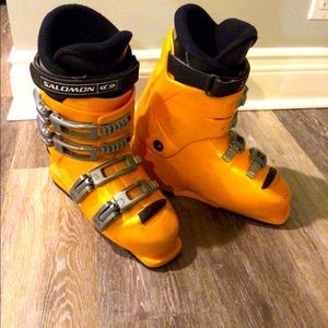 Salomon Ski Boots, size 24.5